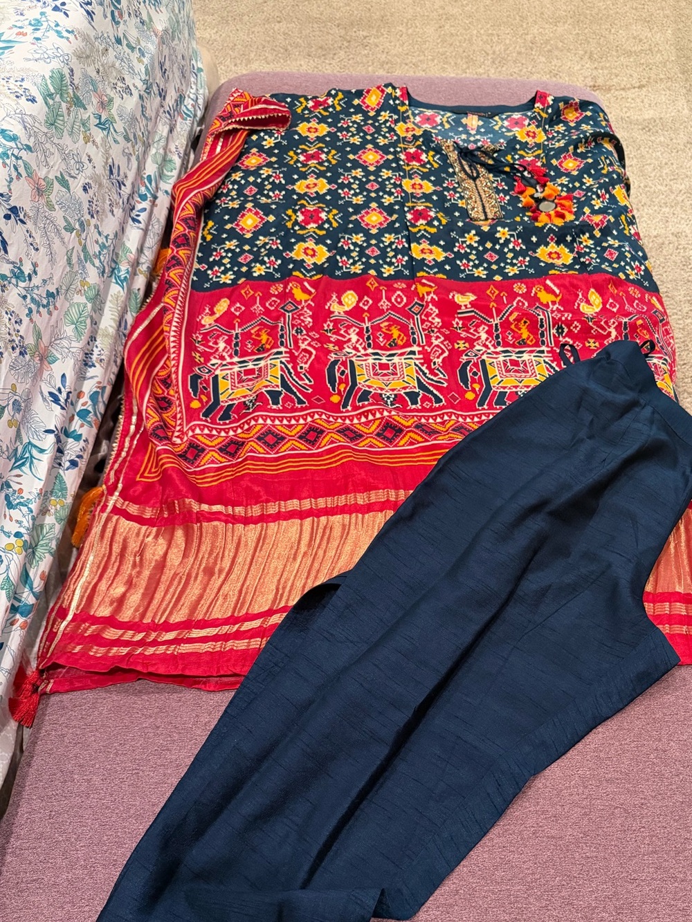 Kaftan patola gajji silk